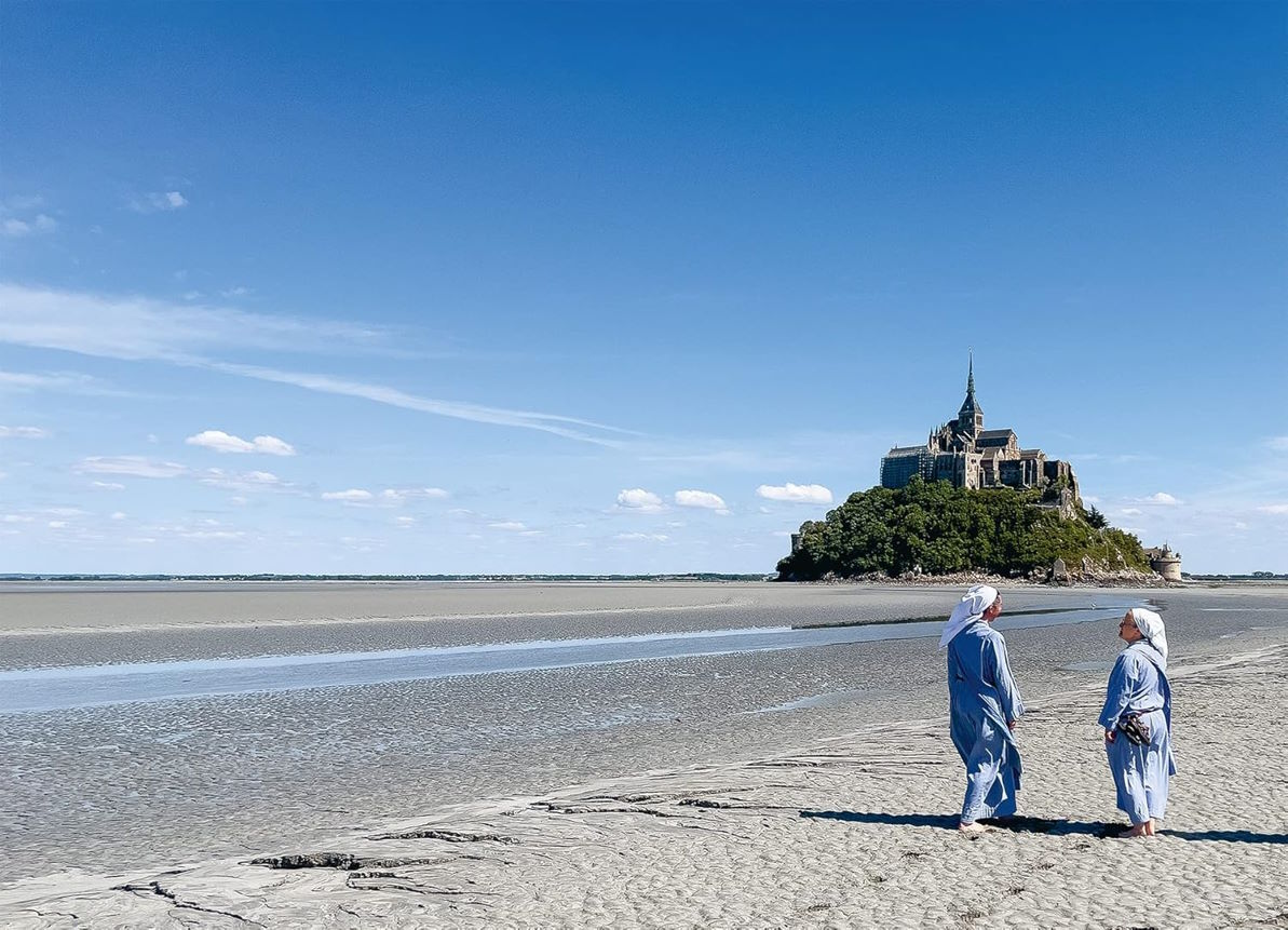 Mont-Saint-Michel: The Nuns' Table